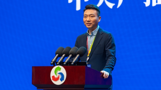 这一盛会在川传成功举办！康辉等“金话筒”奖获得者齐聚一堂