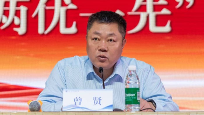 四川传媒学院隆重召开2025-2026学年“两优一先”表彰大会