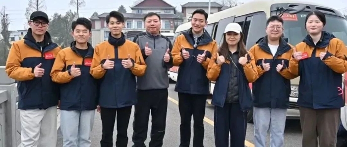 川传师生重走长征路：泸州行落幕，新程待启