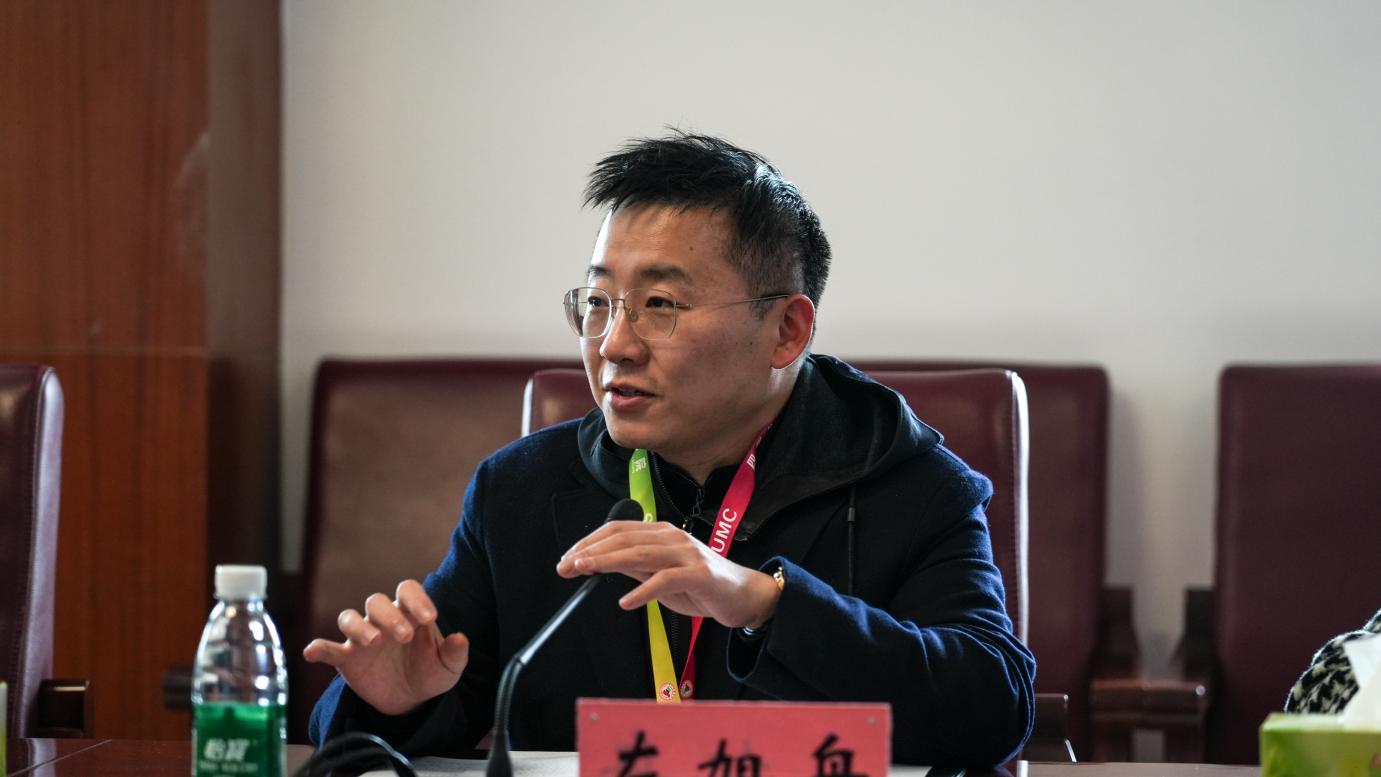 学校隆重召开新一届教学督导员聘任大会